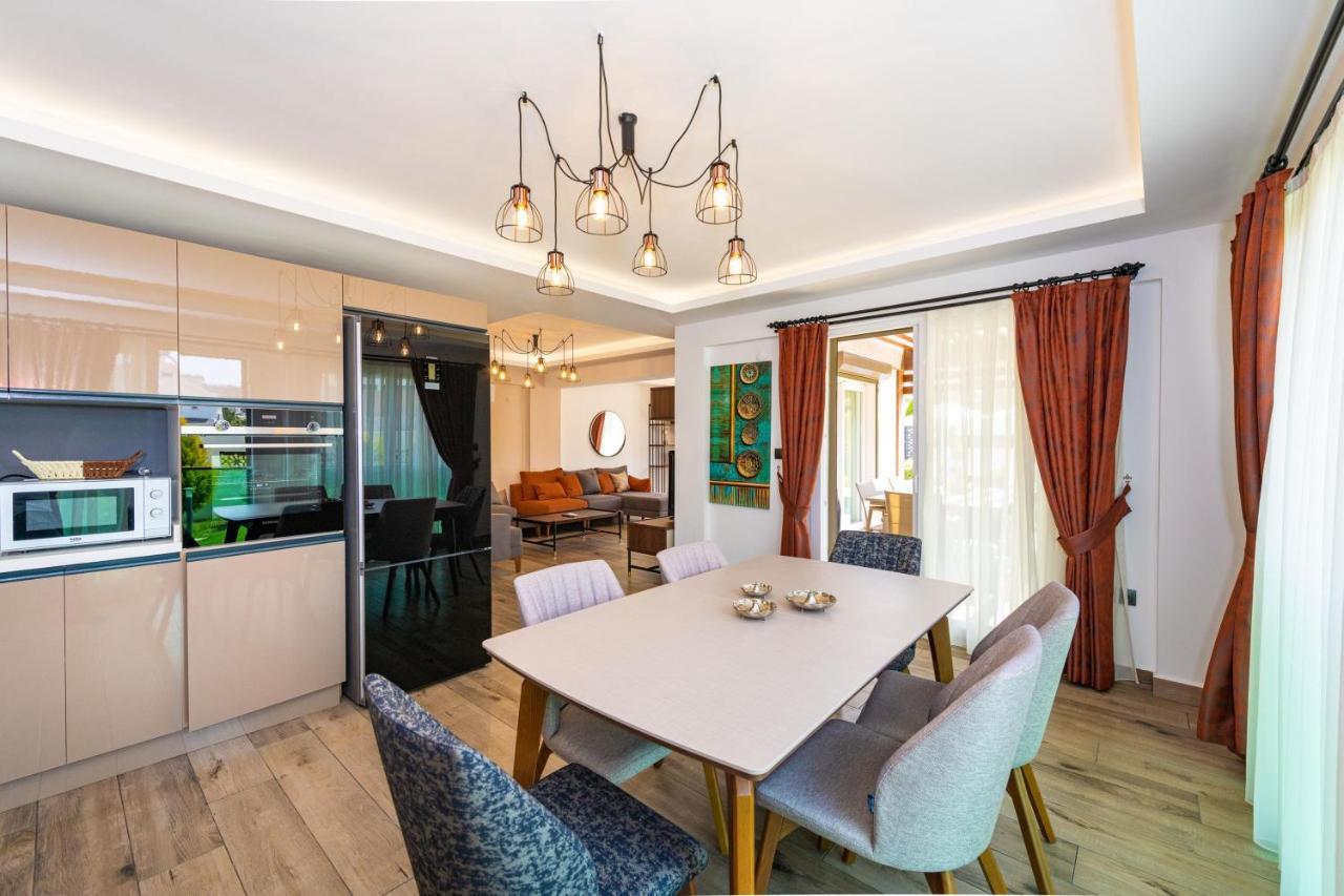 4 Beds, Luxury Holiday Villa In Hisaroenue Oeluedeniz Villa Mia Fethiye Buitenkant foto